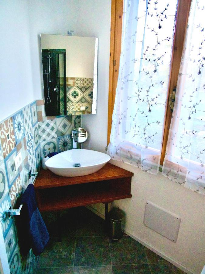 B&B Des Artistes Borzano Exteriér fotografie